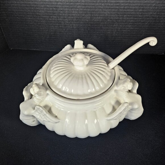 Gorgeous Rare Italian PV White Glazed Pottery 3 Piece Tureen Gargoyle Accents